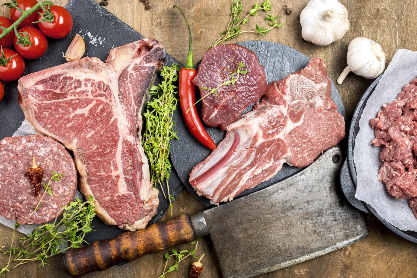 top view meat with garlic herbs